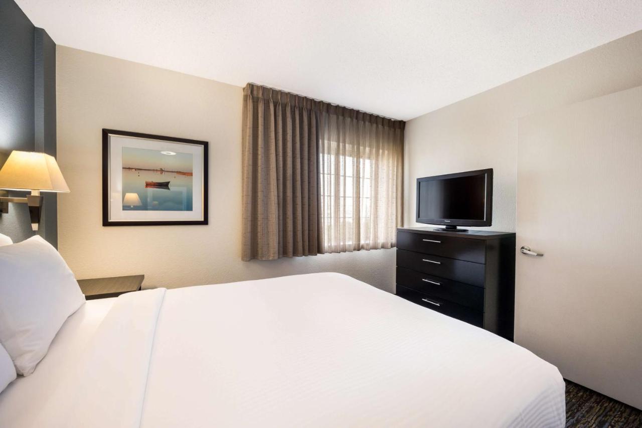 Sonesta Simply Suites Detroit Troy Esterno foto
