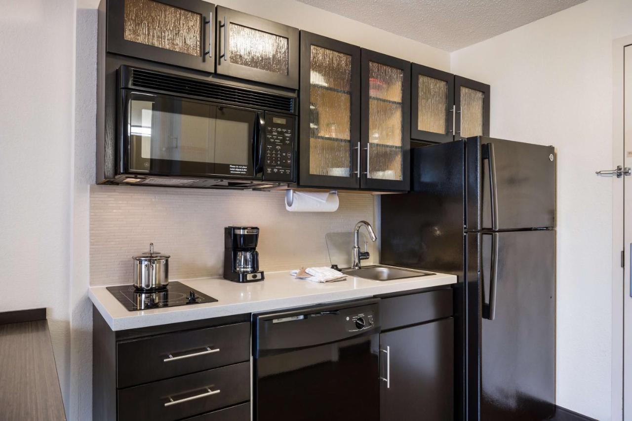 Sonesta Simply Suites Detroit Troy Esterno foto