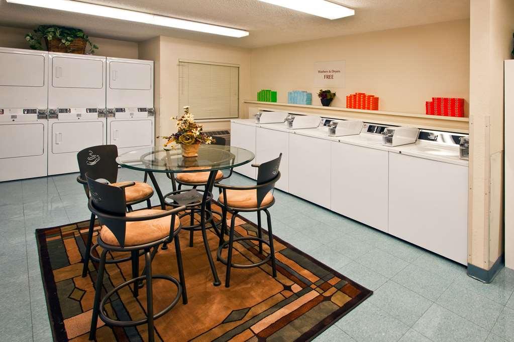 Sonesta Simply Suites Detroit Troy Esterno foto
